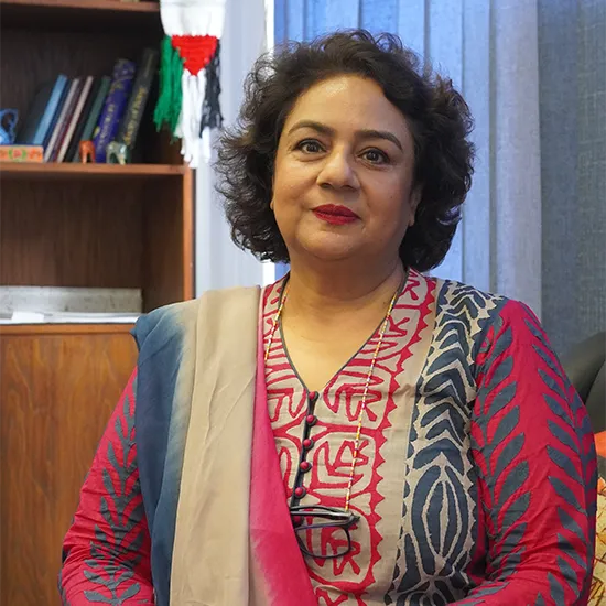 Prof. Dr. Amra Raza