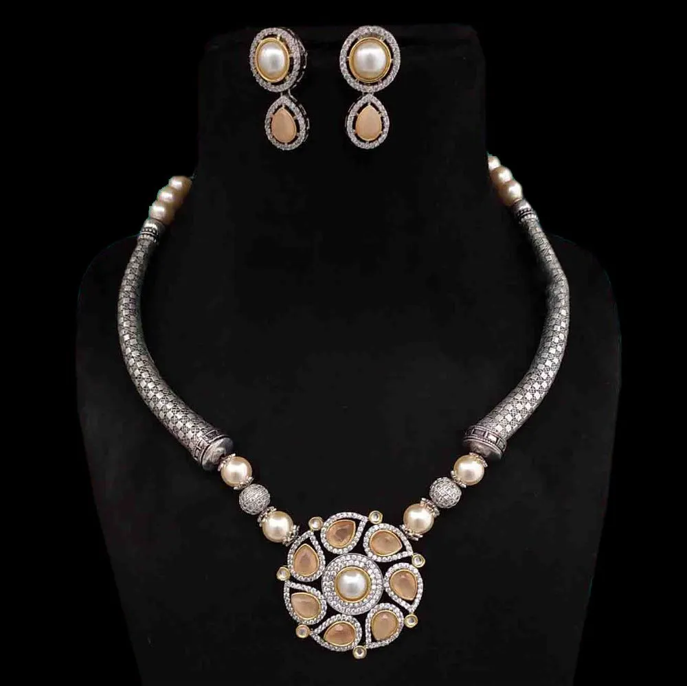 Hansli Style Peach Necklace Set