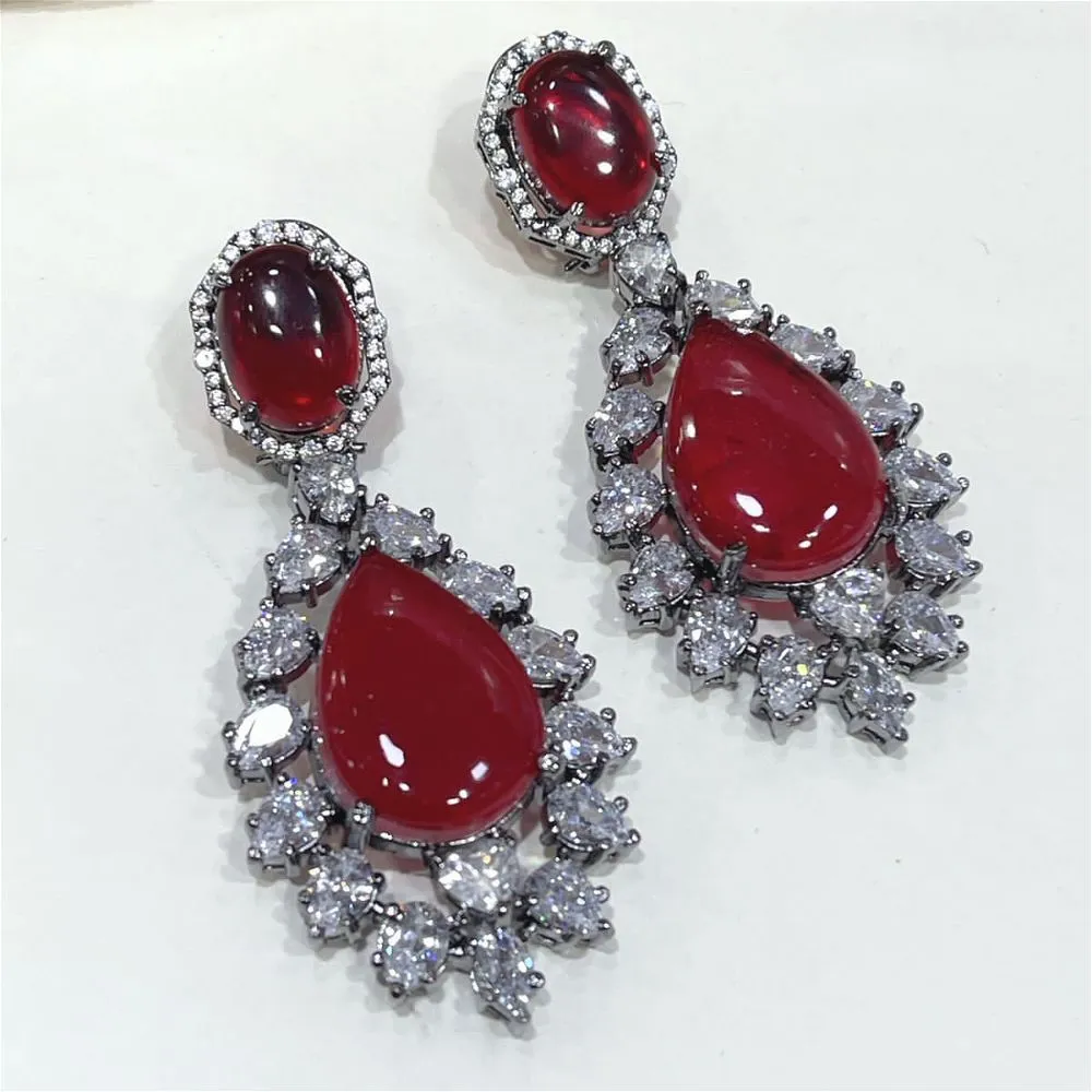 Huda Earrings Ruby Red