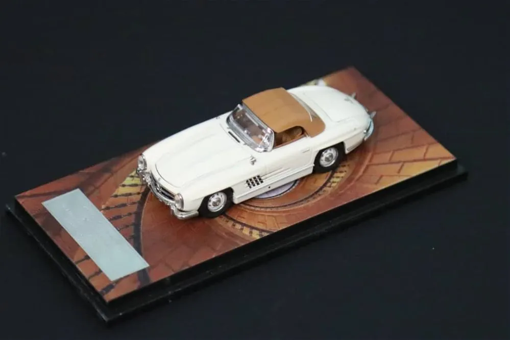 ZFC | MERCEDES BENZ 300SL W198 ROADSTER | WHITE/BROWN INTERIOR