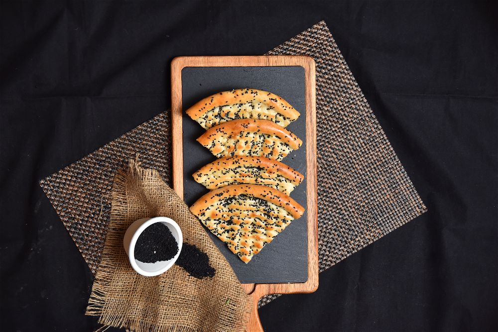 Kalongi Naan