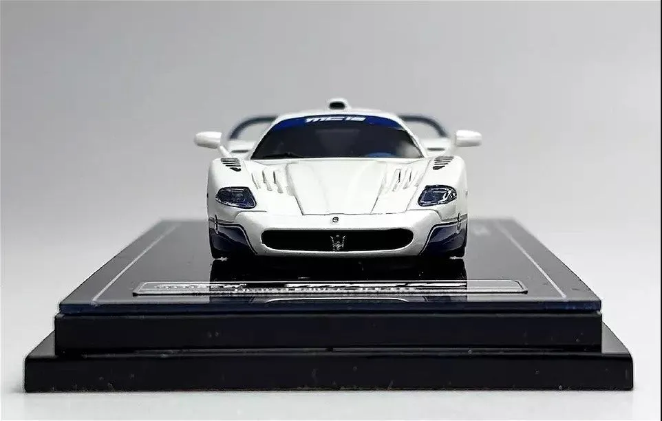 YM MODEL | MASERATI MC12