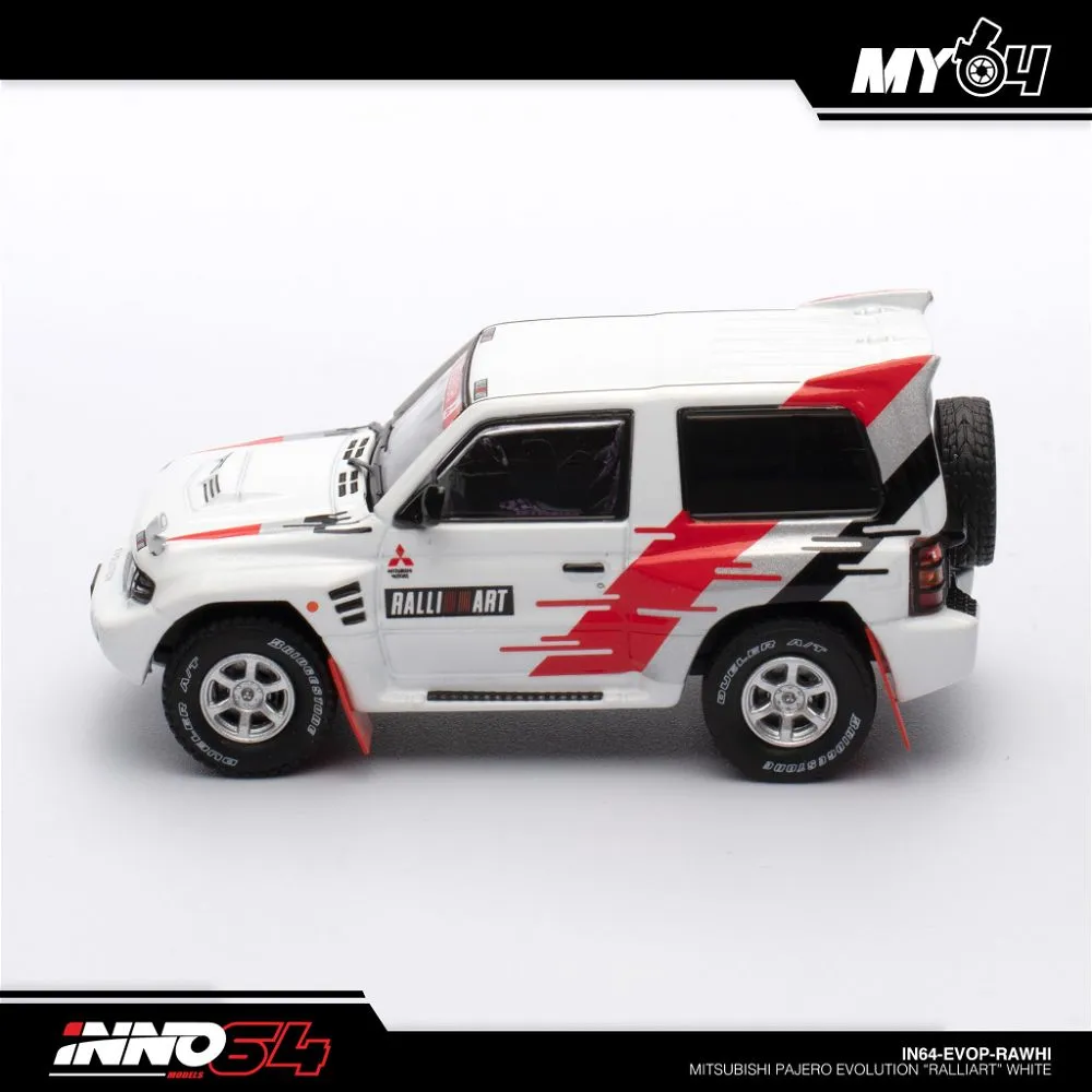 INNO64 | MITSUBISHI PAJERO EVOLUTION | RALLIART WHITE