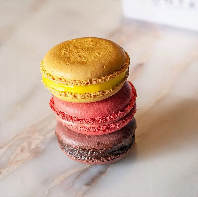 Macarons (Per Pc).