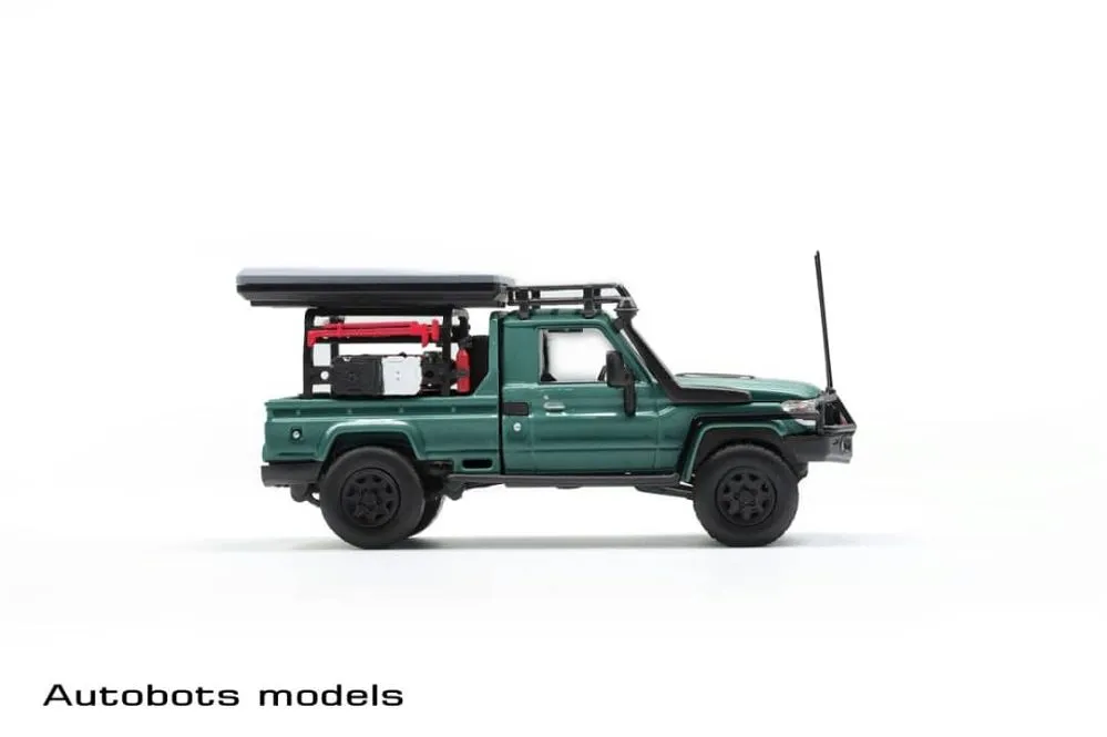 AUTOBOTS | TOYOTA LAND CRUISER LC79 SINGLE CABIN | GREEN