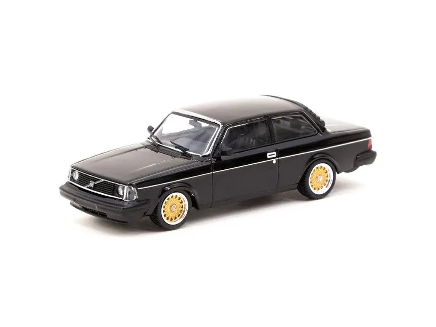 TARMAC WORKS | VOLVO 242 CUSTOM | BLACK