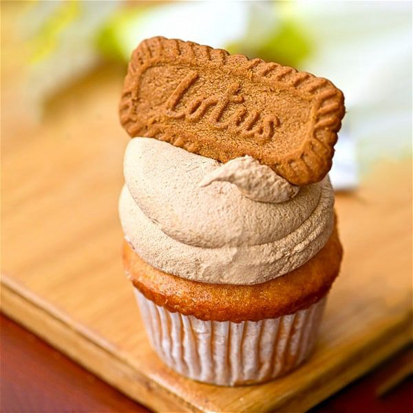 Lotus Cupcake - Cupcakes & More