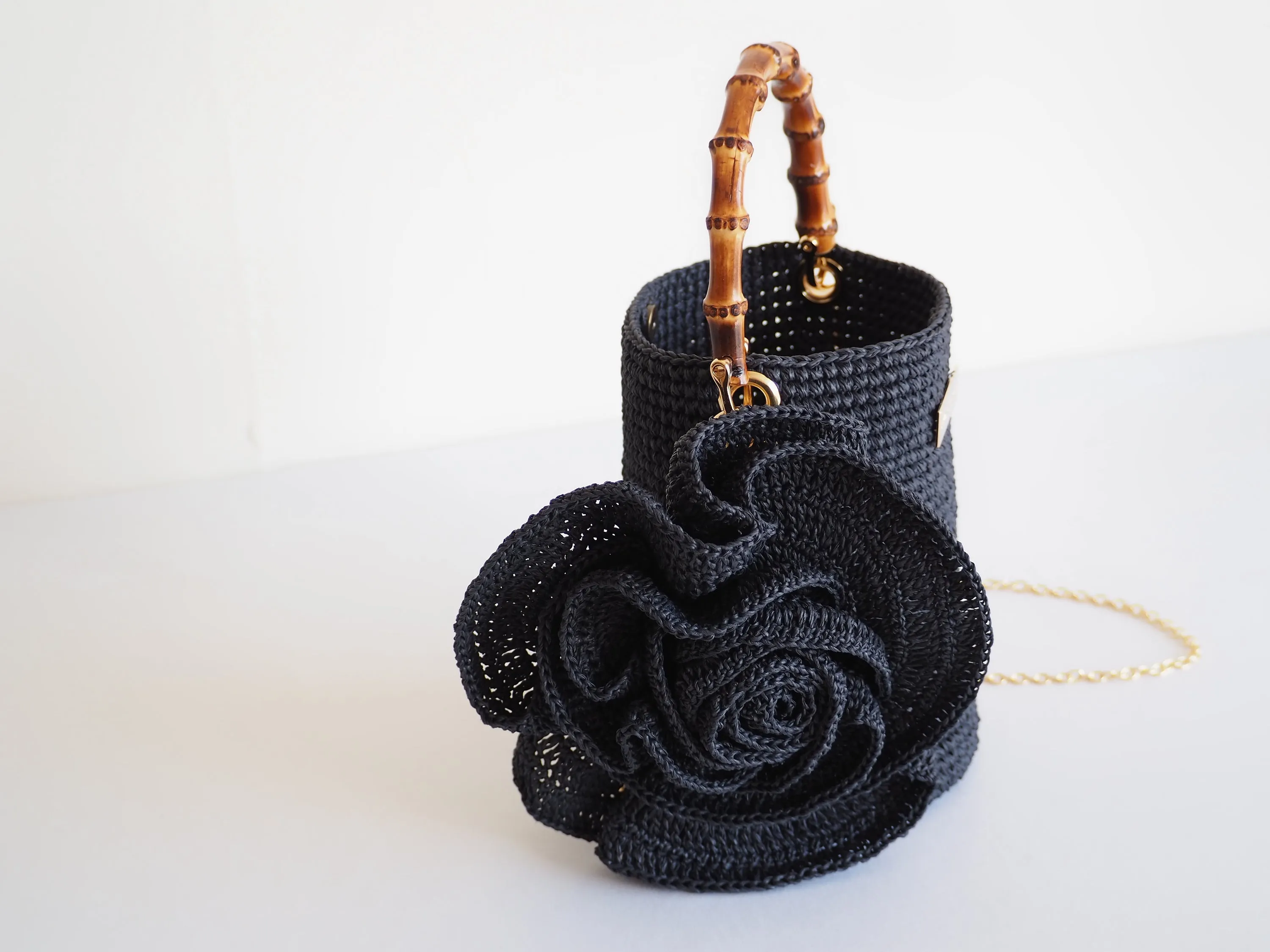 raffia Rosetta 