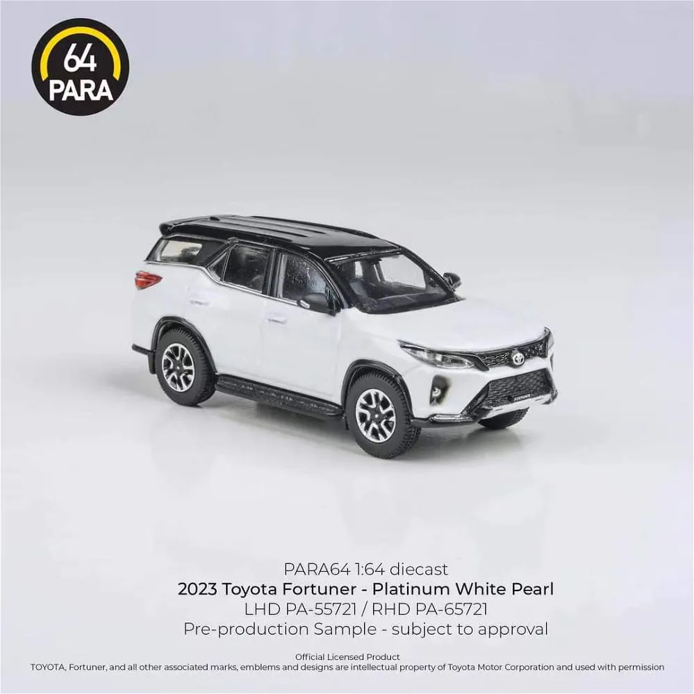 PARA64 | TOYOTA FORTUNER 2023 | PLATINUM WHITE PEARL