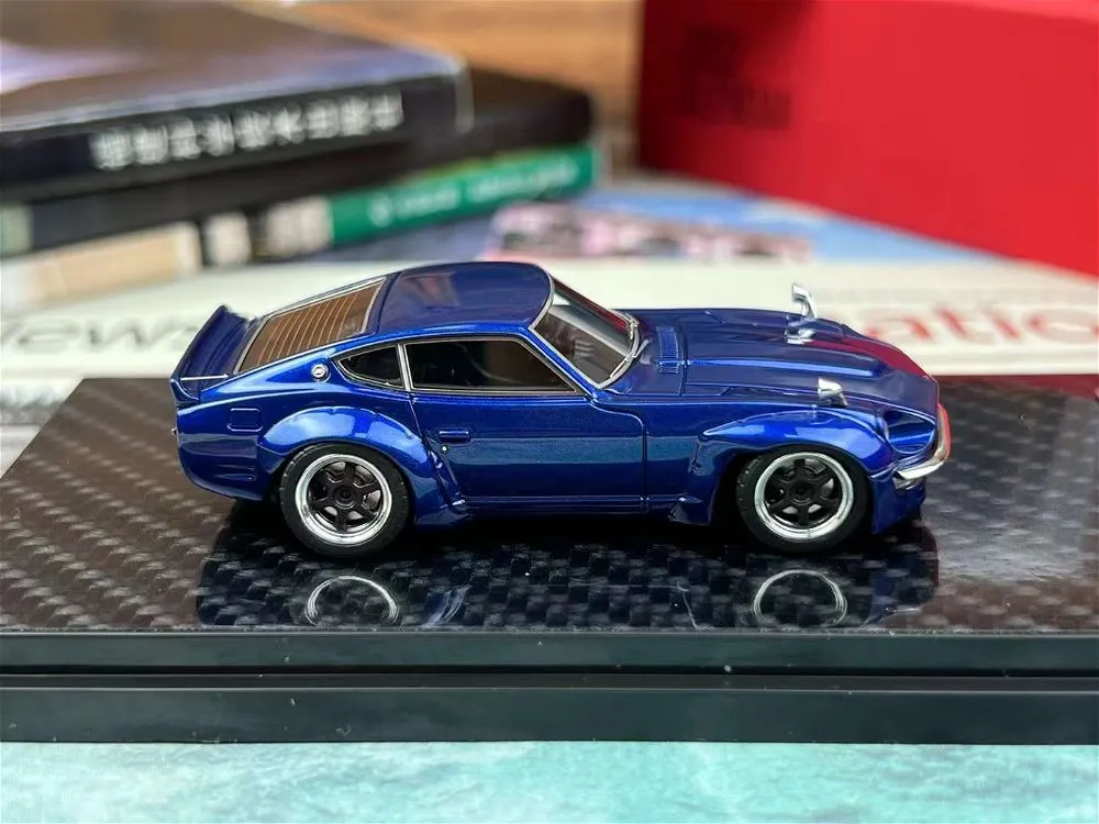 ERROR 404 | NISSAN 240Z | BLUE