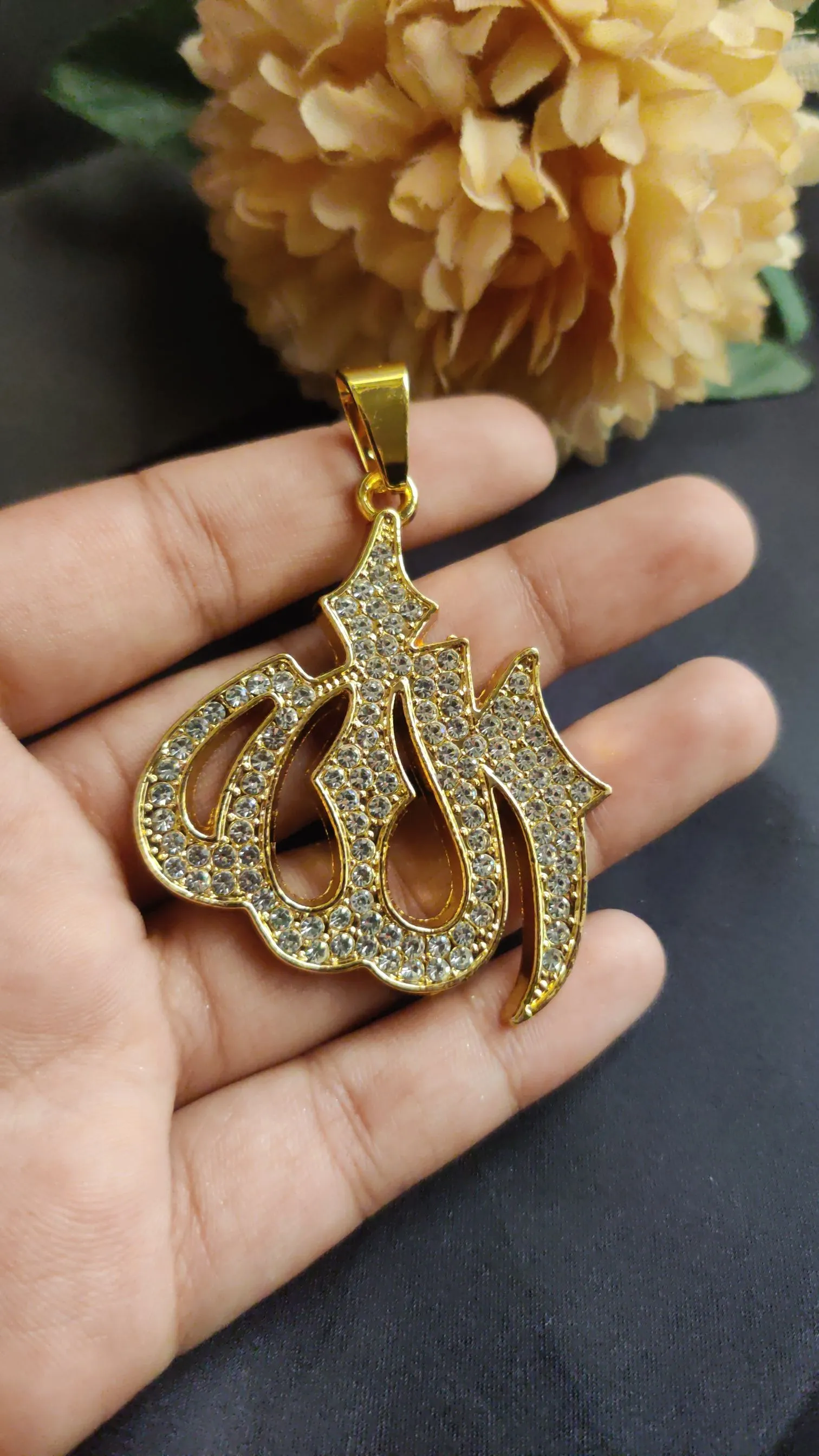 Calligraphy Allah pendent 