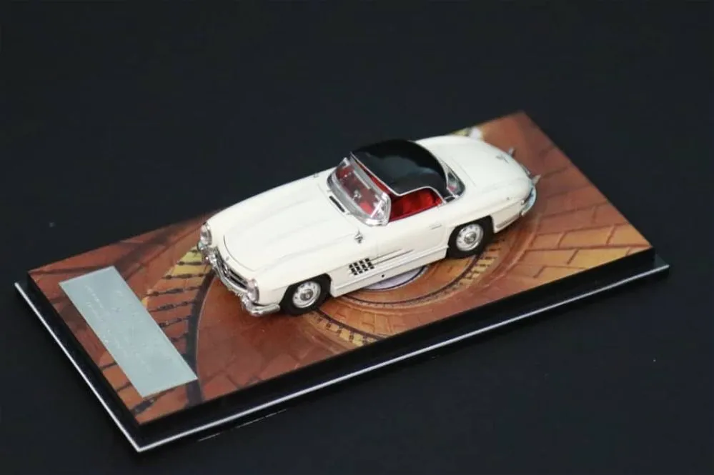 ZFC | MERCEDES BENZ 300SL W198 ROADSTER | WHITE/RED INTERIOR