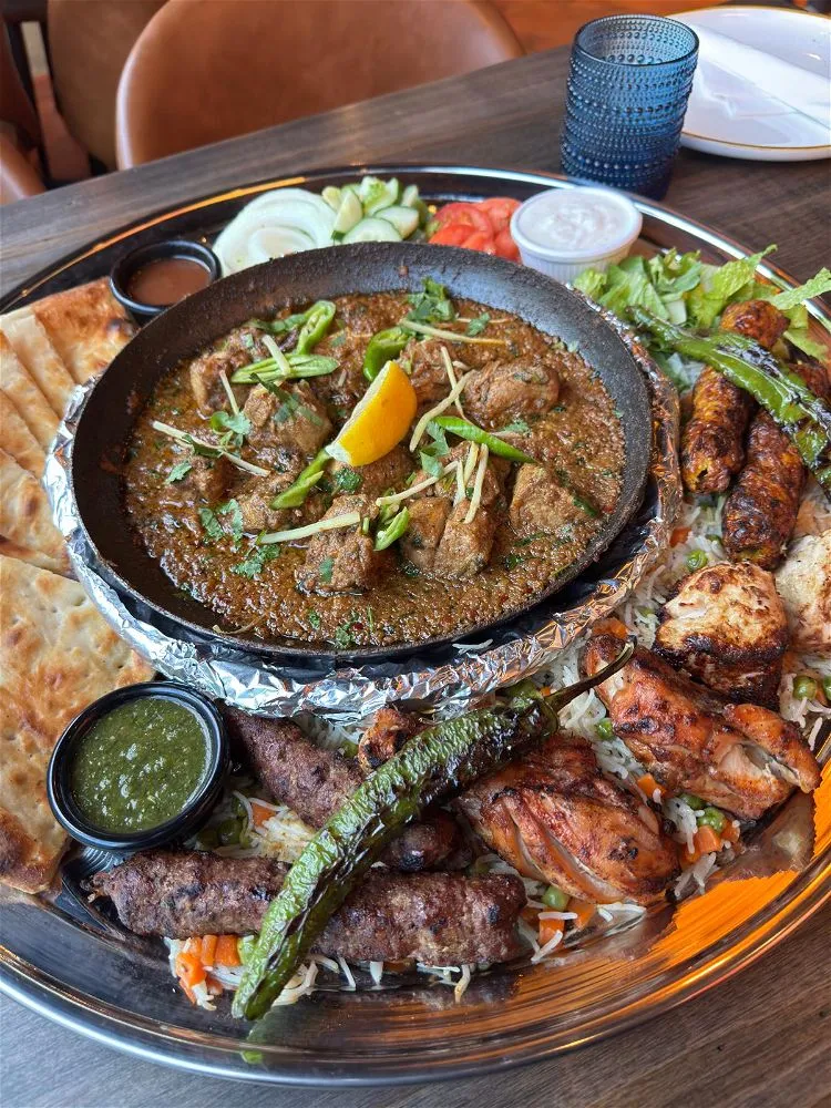 Kboys Family Platter- Goat Karahi