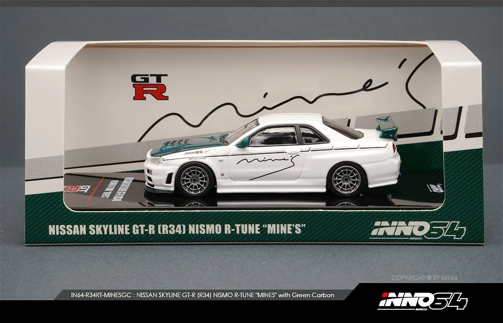 INNO64 | NISSAN SKYLINE GT-R R34 MINE'S | WHITE WITH GREEN CARBON HOOD