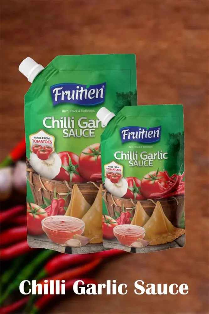 Fruitien Chilli Garlic Sauce 800 Gm