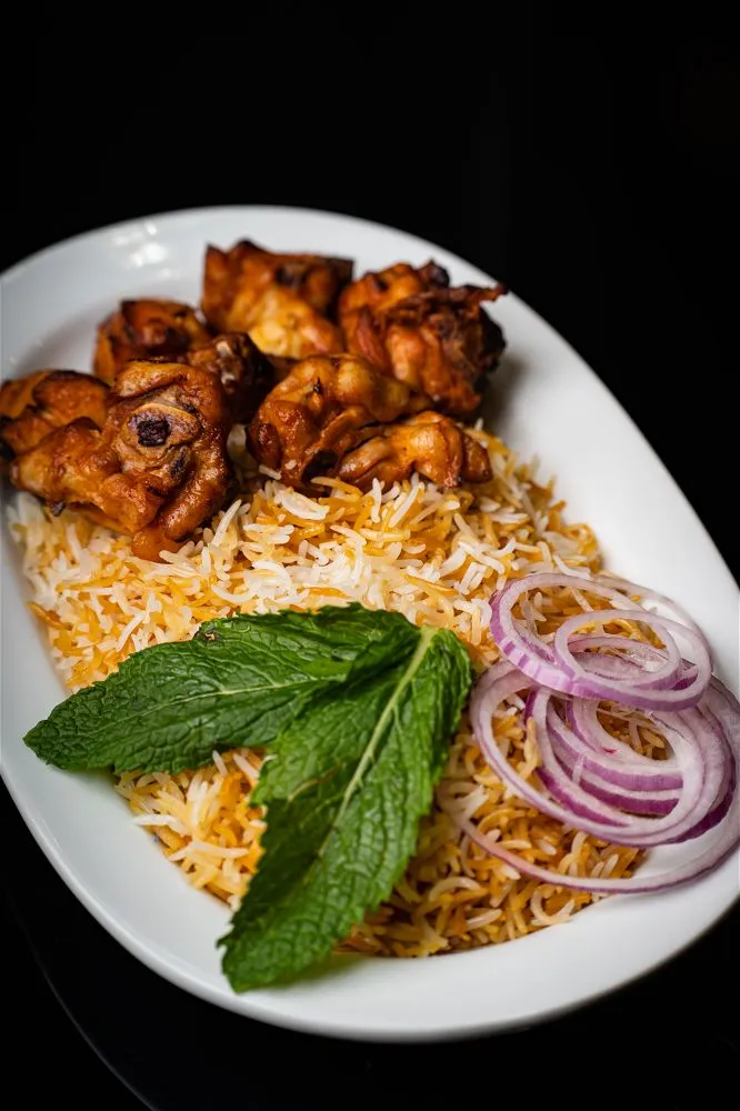 Chicken Boti Skewer w Rice or Naan