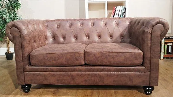 Azusa Chesterfield Sofa Set