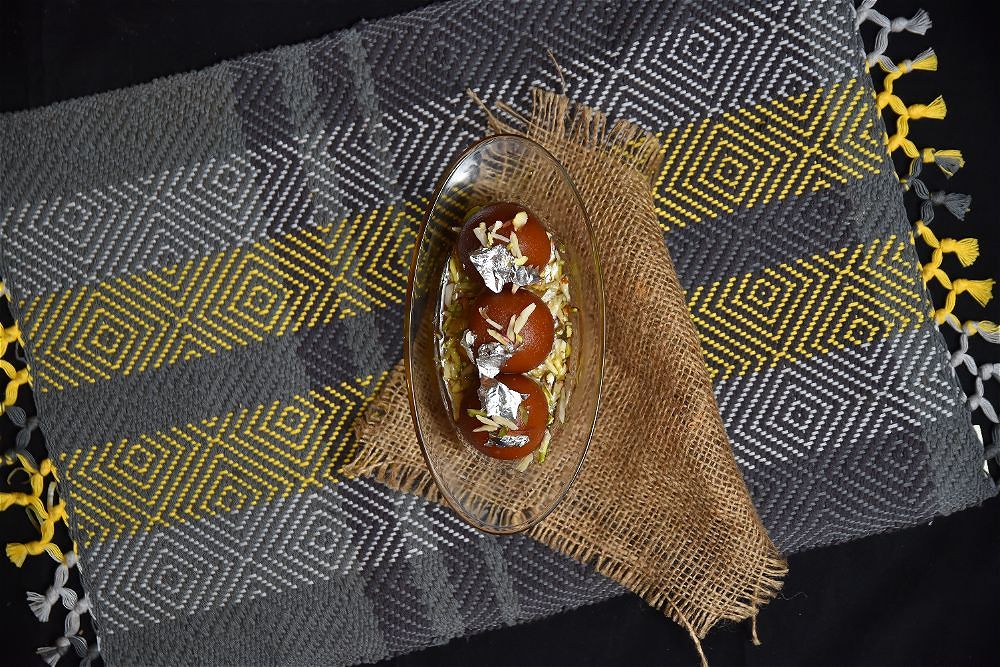 Gulab Jamun (3 pcs) - Desserts