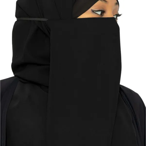 Black half niqab