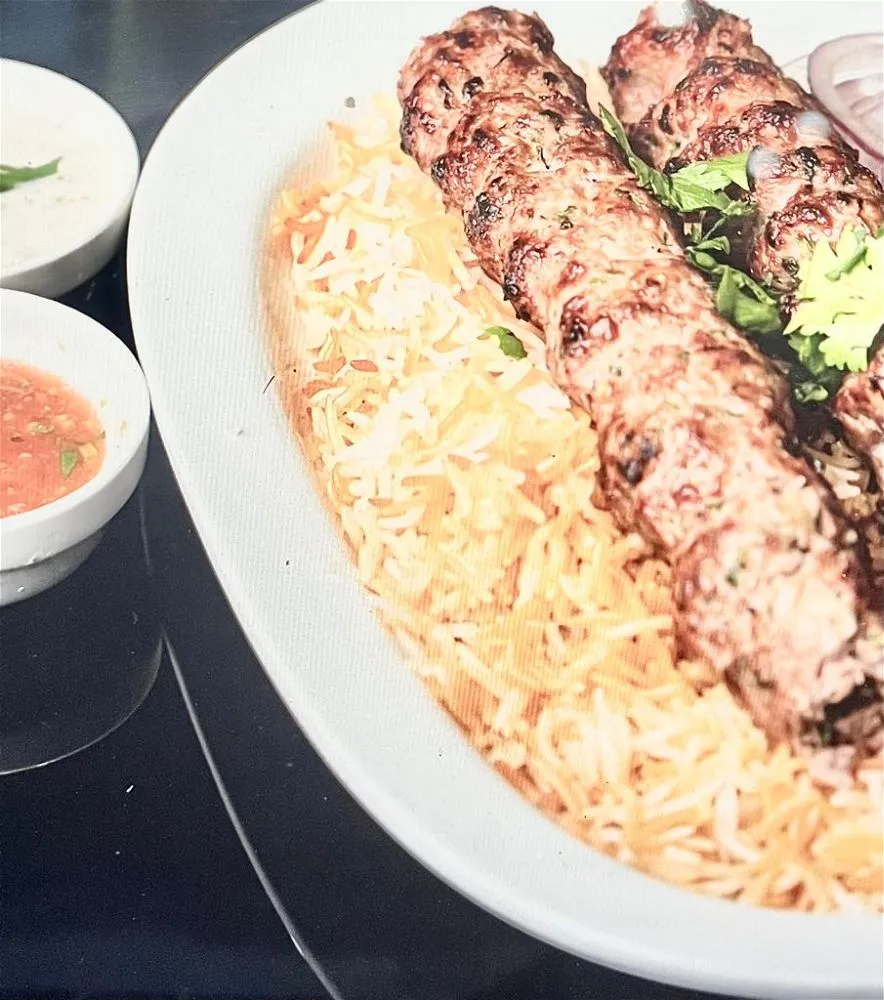 Chicken Kabab w Rice or Naan