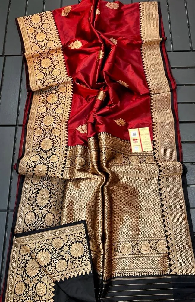 Katan Silk Saari