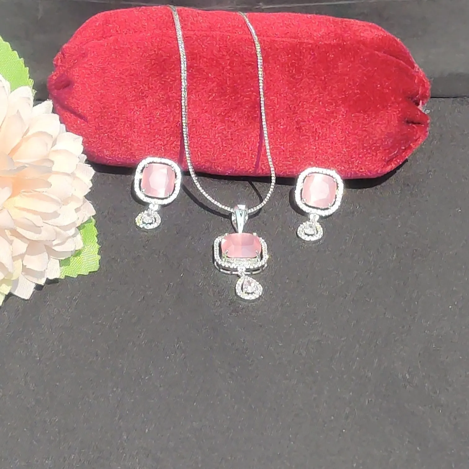 Pink locket set