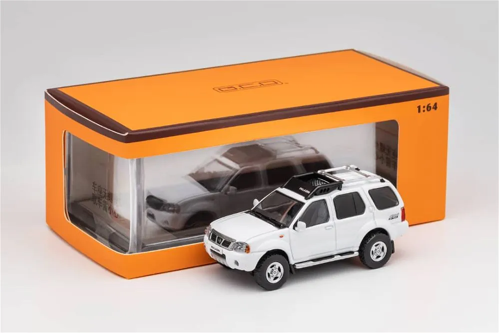 GCD | NISSAN XTERRA PALADIN | WHITE