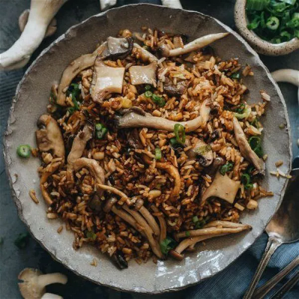 Fried Rice With Chicken Mushroom