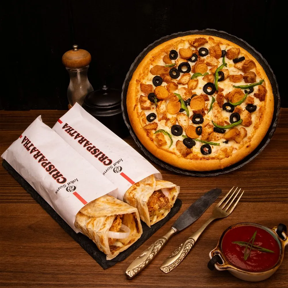 Medium Pizza & Crisparatha Duo Deal