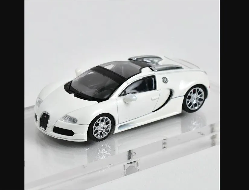 MORTAL | BUGATTI VEYRON | WHITE