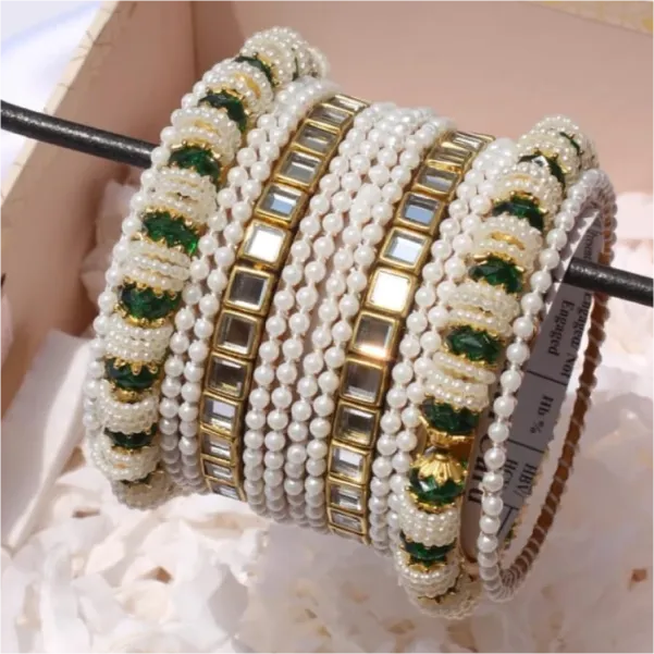 Ivory and Green Kundun Bangle Set