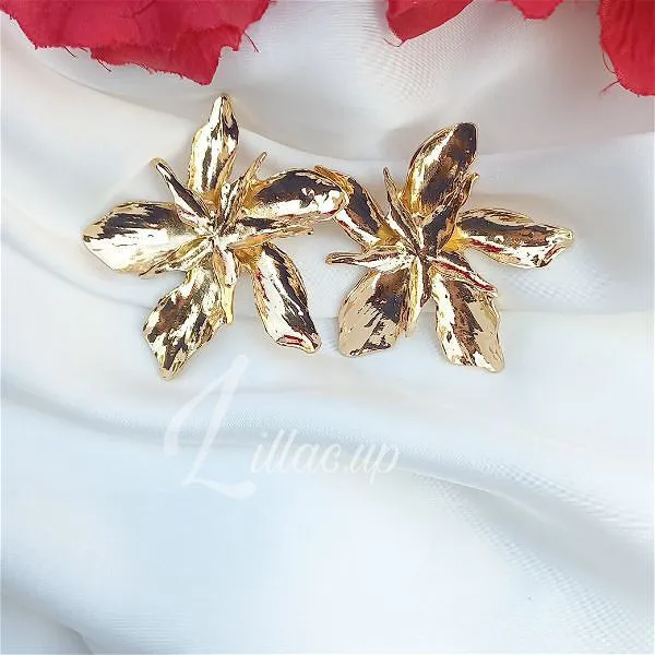 Bloom Ear Studs (Golden)