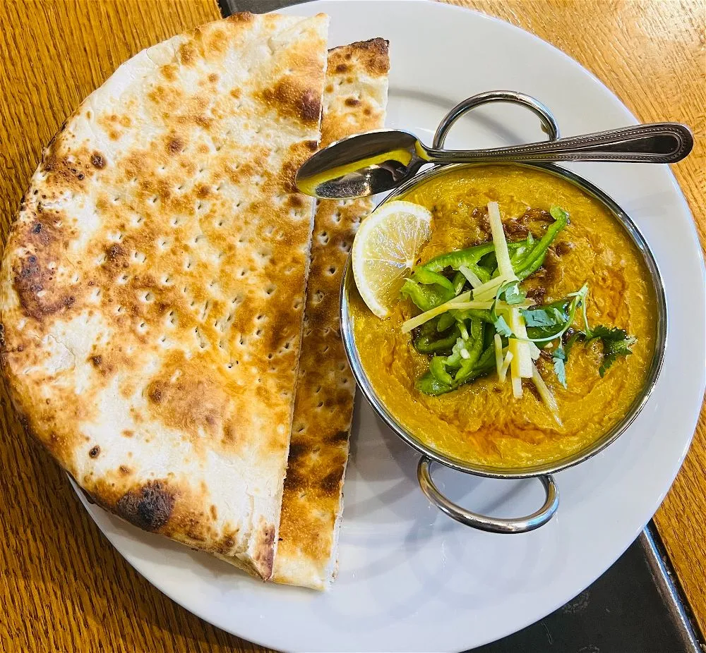 Haleem With Tandoori Naan & Chicken Biryani