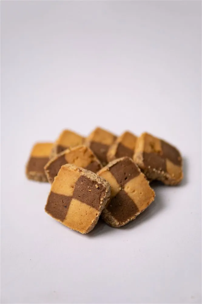 Chocolate Check Biscuit