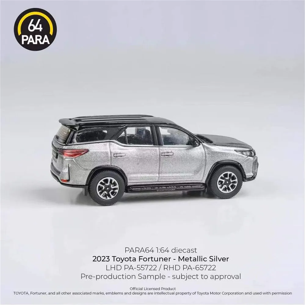 PARA64 | TOYOTA FORTUNER 2023 | METALLIC SILVER