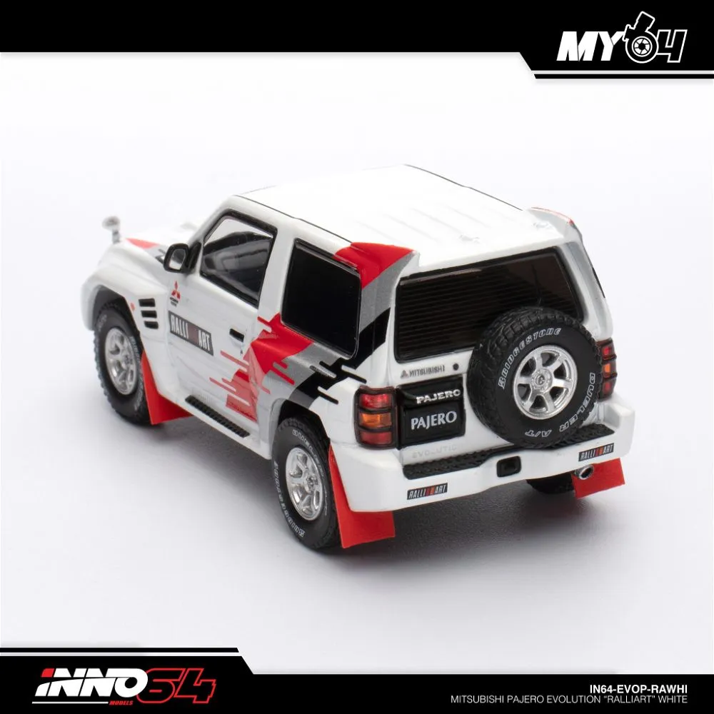 INNO64 | MITSUBISHI PAJERO EVOLUTION | RALLIART WHITE