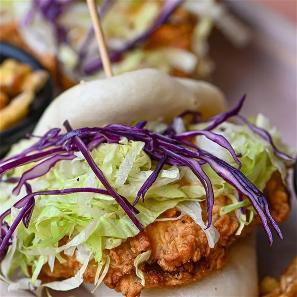 Hot Chicken Bao