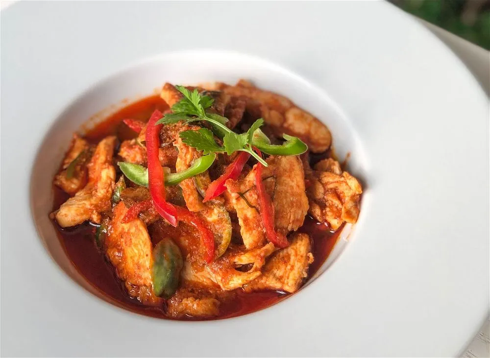 Red Curry With Steamed Rice