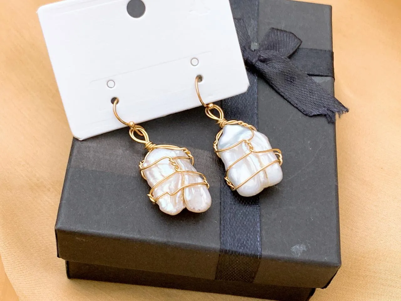 Mother of pearl earrings