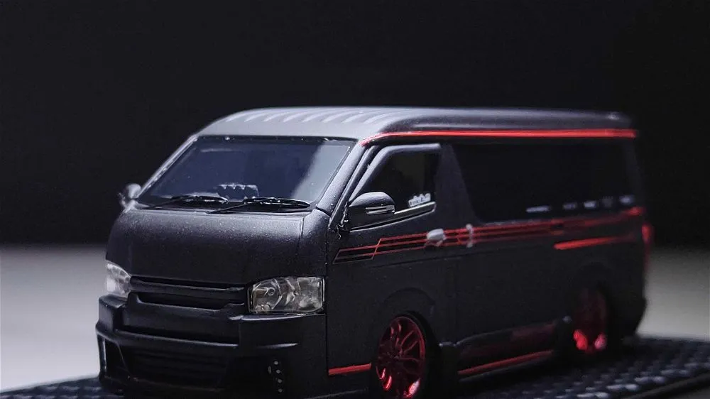 ERROR 404 | TOYOTA HIACE CUSTOM DYNAST | BLACK