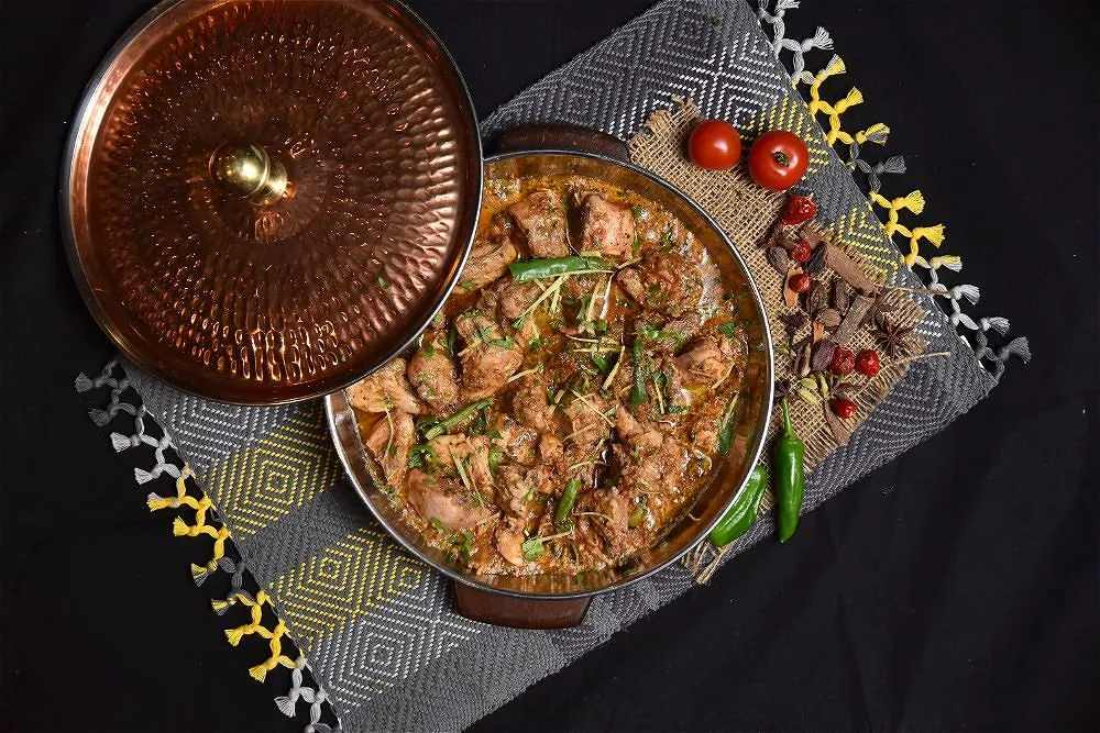 Desi Chicken Karahi