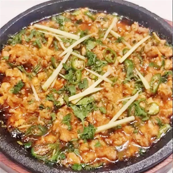 Chicken Tawa Qeema