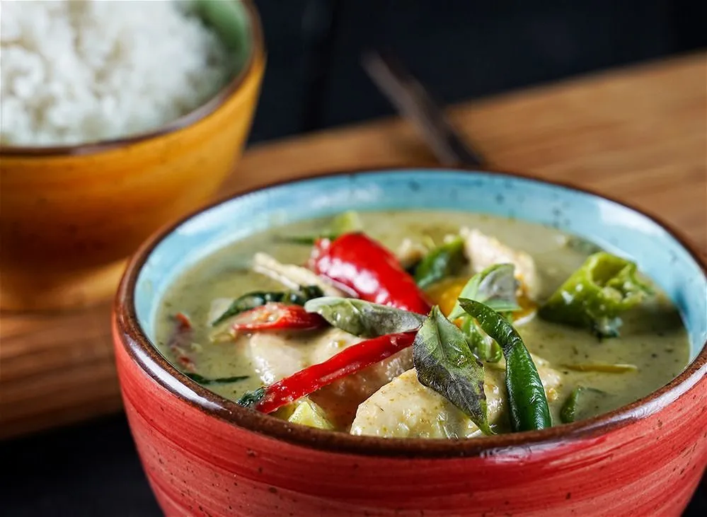 Green Curry Prawns