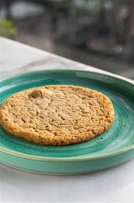 Chewy & Crispy Cookies.