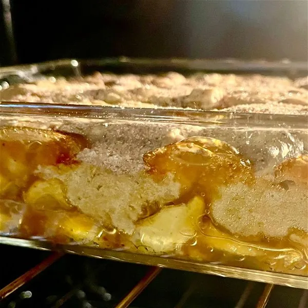 Peach Cobbler - Baked Goodies