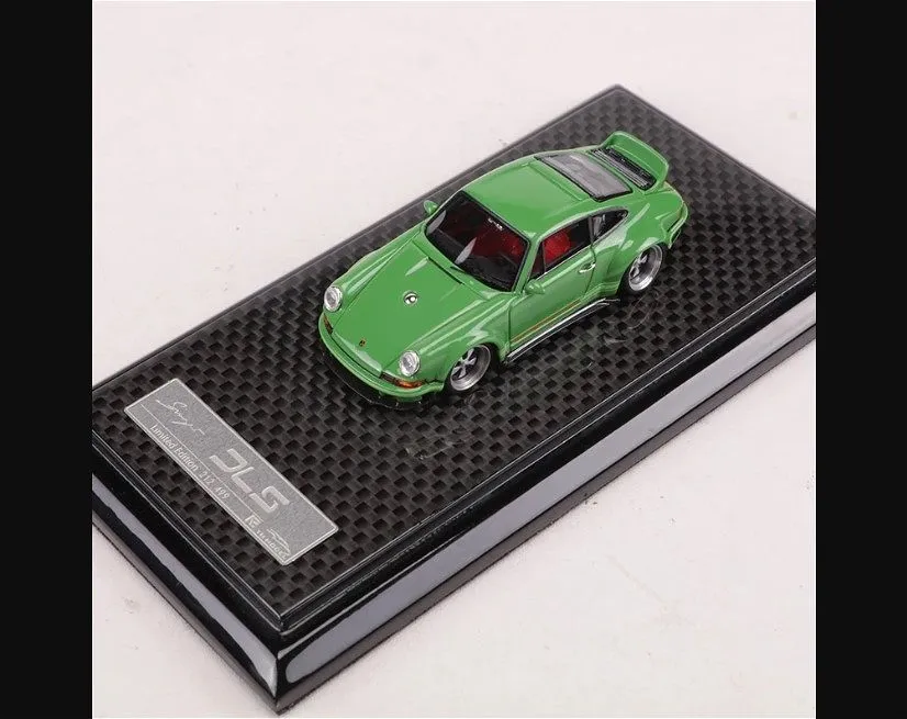 YM MODEL | PORSCHE SINGER DLS | GREEN